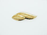 £13.00 - Vintage 60s Signed Sphinx Quality Swirl Design Textured Goldtone Brooch
