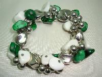 £16.00 - Fab Green and White Semi Precious Bead Silver Bauble Stretch Bracelet