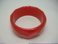 Vintage 70s Wide Red Moonglow Honeycomb Lucite Bangle