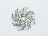 £20.00 - Vintage 60s Signed Sarah Cov Large Silvertone Swirl Pearl Design Brooch