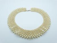 Vintage 50s Pretty and Feminined Faux Pearl Bead Wide Collar Necklace 40cms 