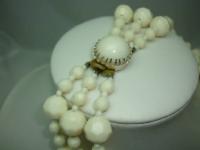 1950s Chunky 3 Row Cream Honeycomb Lucite Bead Necklace