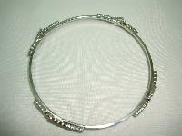 Vintage 80s Quality Sparkling Diamante Silvertone Bangle