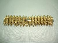 Vintage 60s Signed Avon Attractive Textured Link Goldtone Bracelet