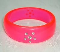 Vintage 80s Neon Pink Lucite & Diamante Lucite Bangle
