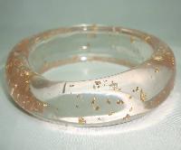 £19.00 - Vintage 70s Funky Wide Chunky Clear Lucite Gold Confetti Bangle Wow!