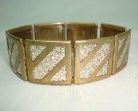 £38.00 - Vntage 30s Wide Goldide Lucite Sparkle Geometric Square Link Bracelet