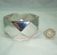 £23.00 - 1950s Wide Diamond Cut Silver Clamper Bangle +FREE RING