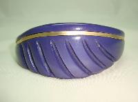 £35.00 - Vintage 50s Curvy Purple Moonglow Lucite Carved Gold Bangle Super!