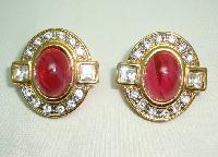 £27.00 - 1980s Diamante and Red Cabochon Glass Clip On Gold Earrings - Quality 